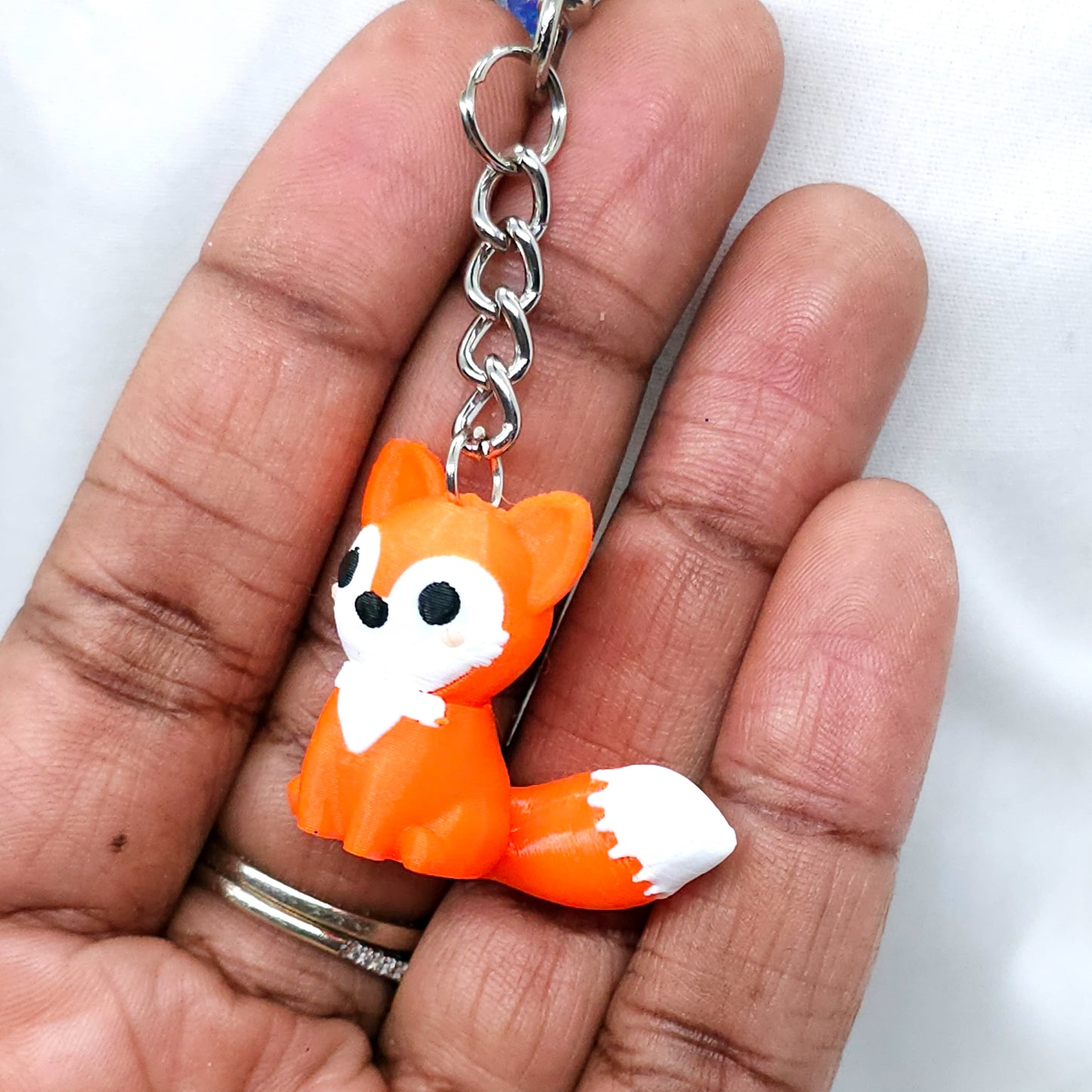 Cute Sitting Fox Charm: 3D Printed Fidget Keychain