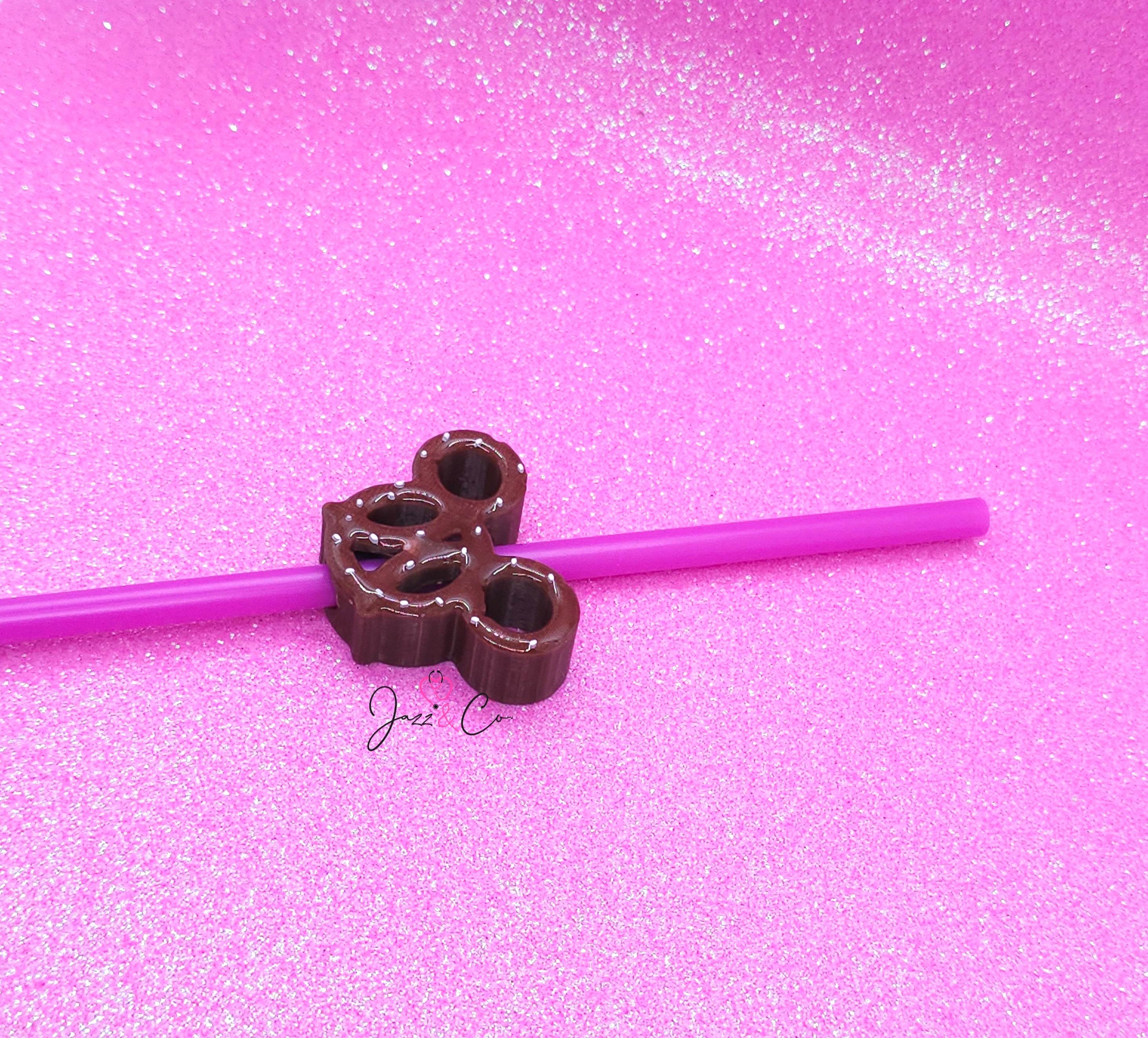 Pretzel Straw Topper