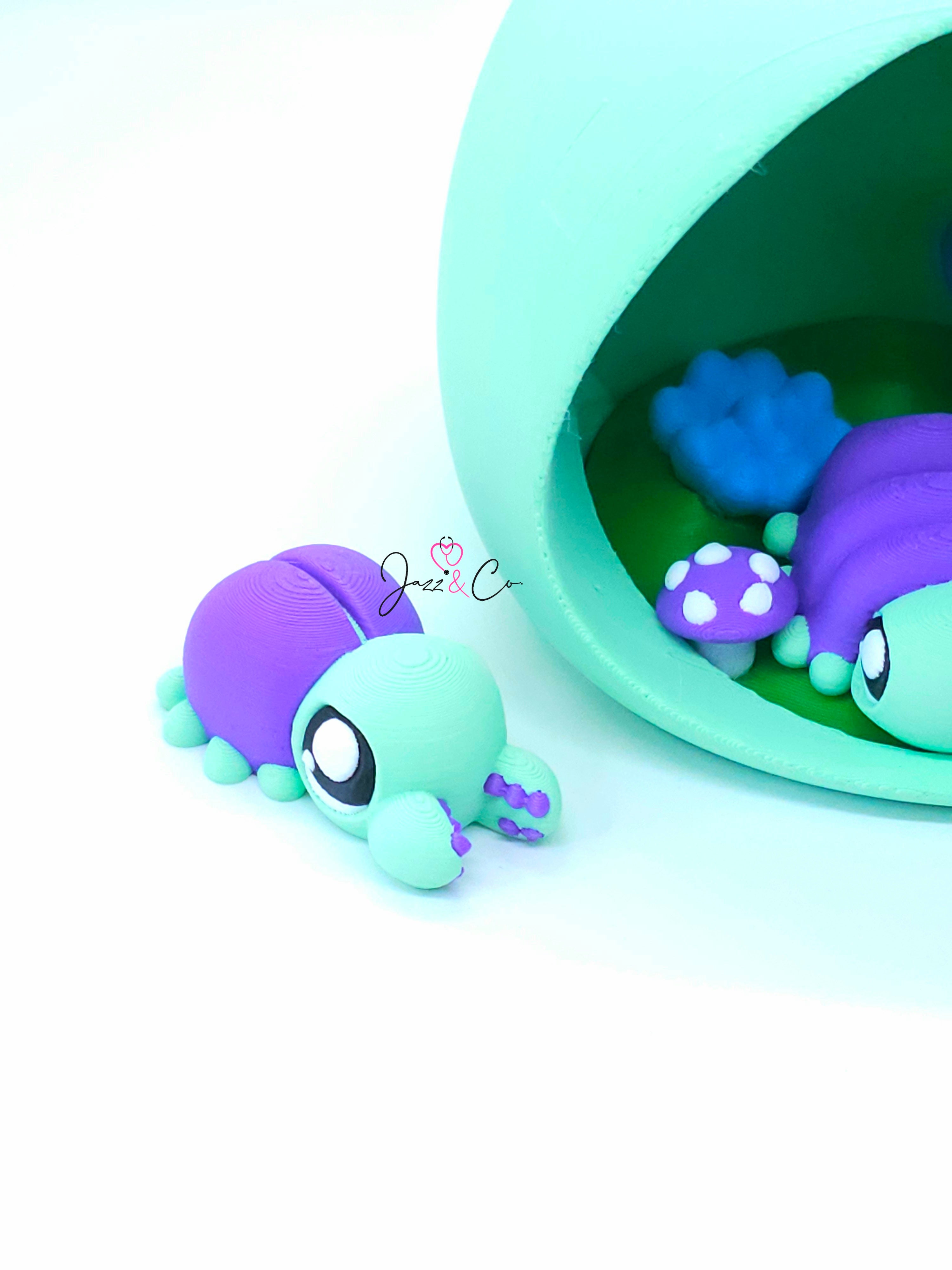Beetle Terrarium Collectible Desk Toy & Figurine Set