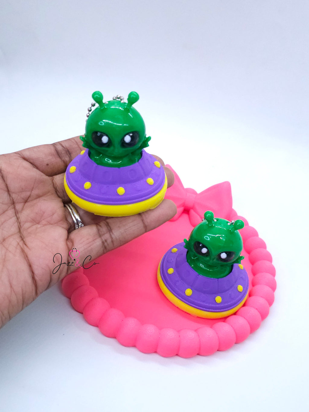 Alien 3D Printed Fidget Clicker Keychain