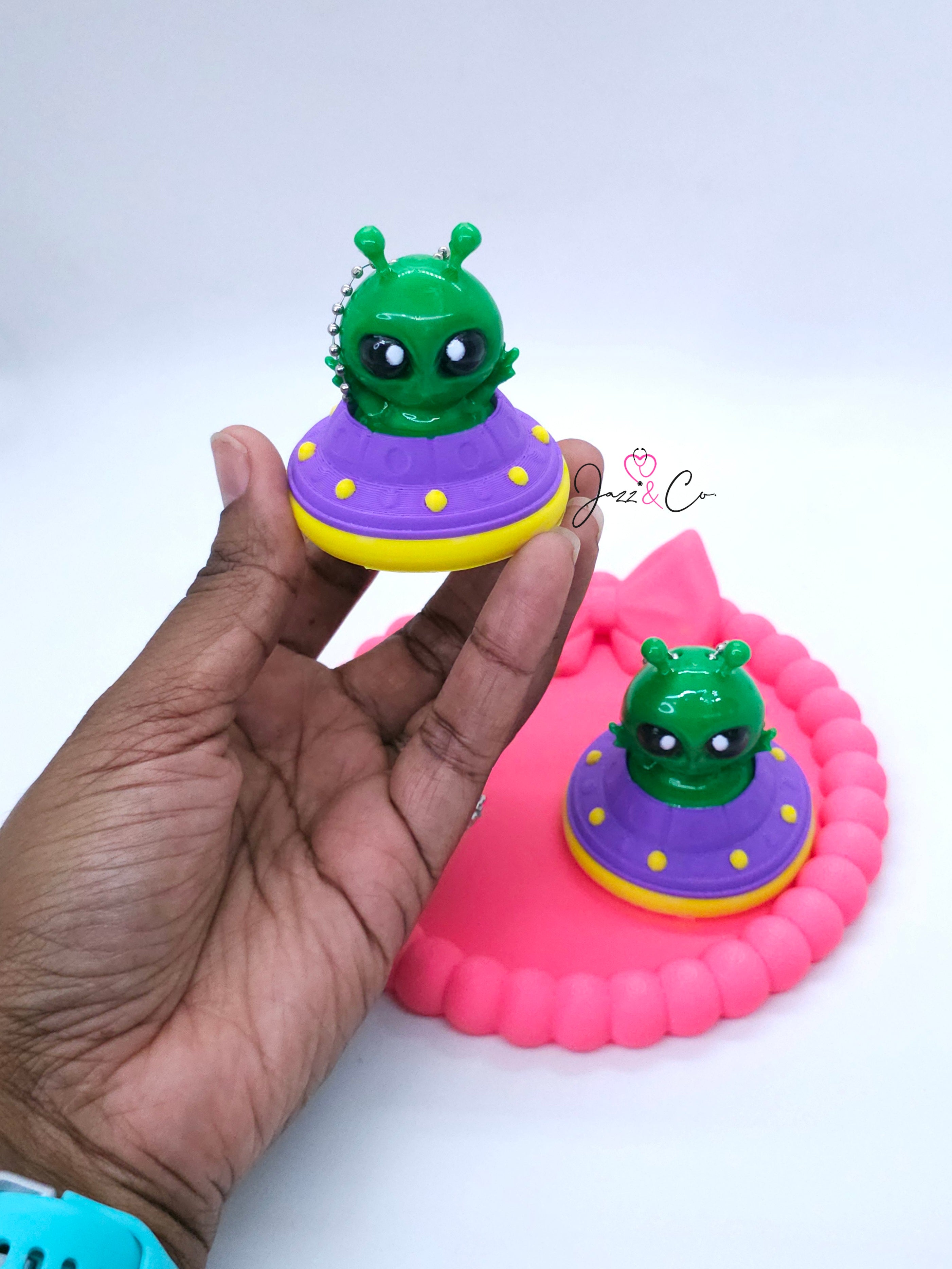 Alien 3D Printed Fidget Clicker Keychain