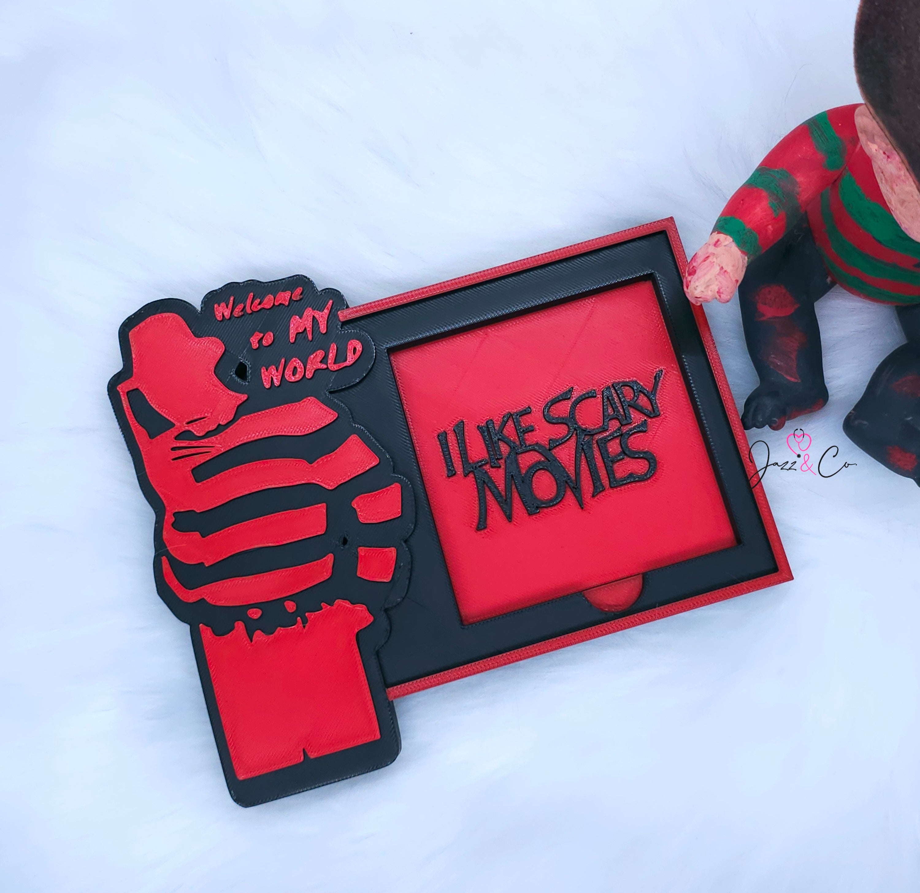 Freddy Sticky Note Holder